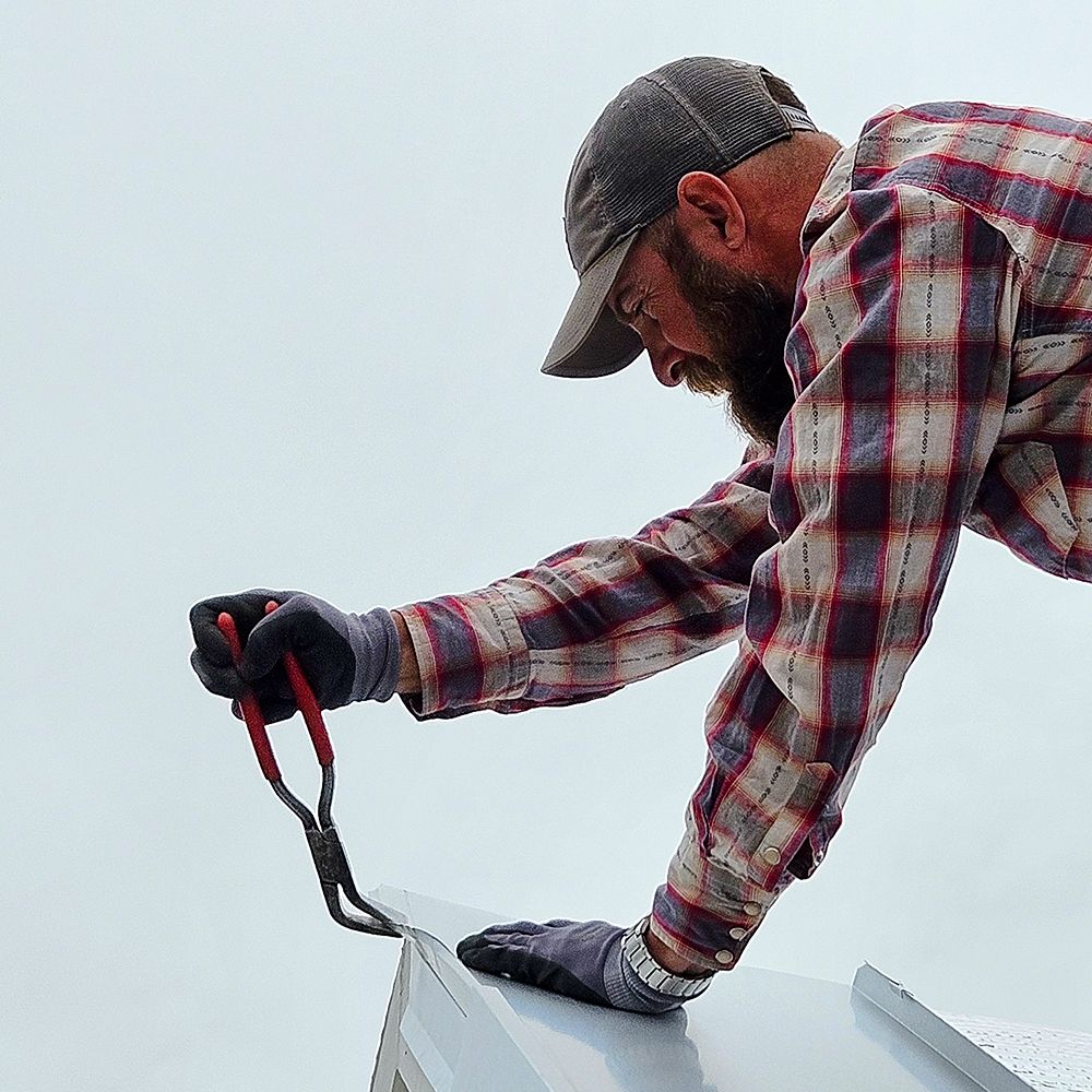 Hardin using Seaming Plier